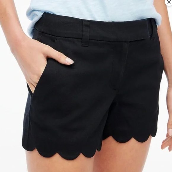 J. Crew Pants - J. Crew scallop hem linen-blend shorts, size 4, black, EUC